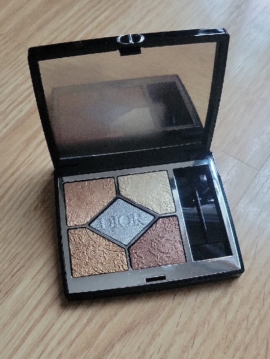 Dior Eyeshadow Palette - Picture 4 of 4